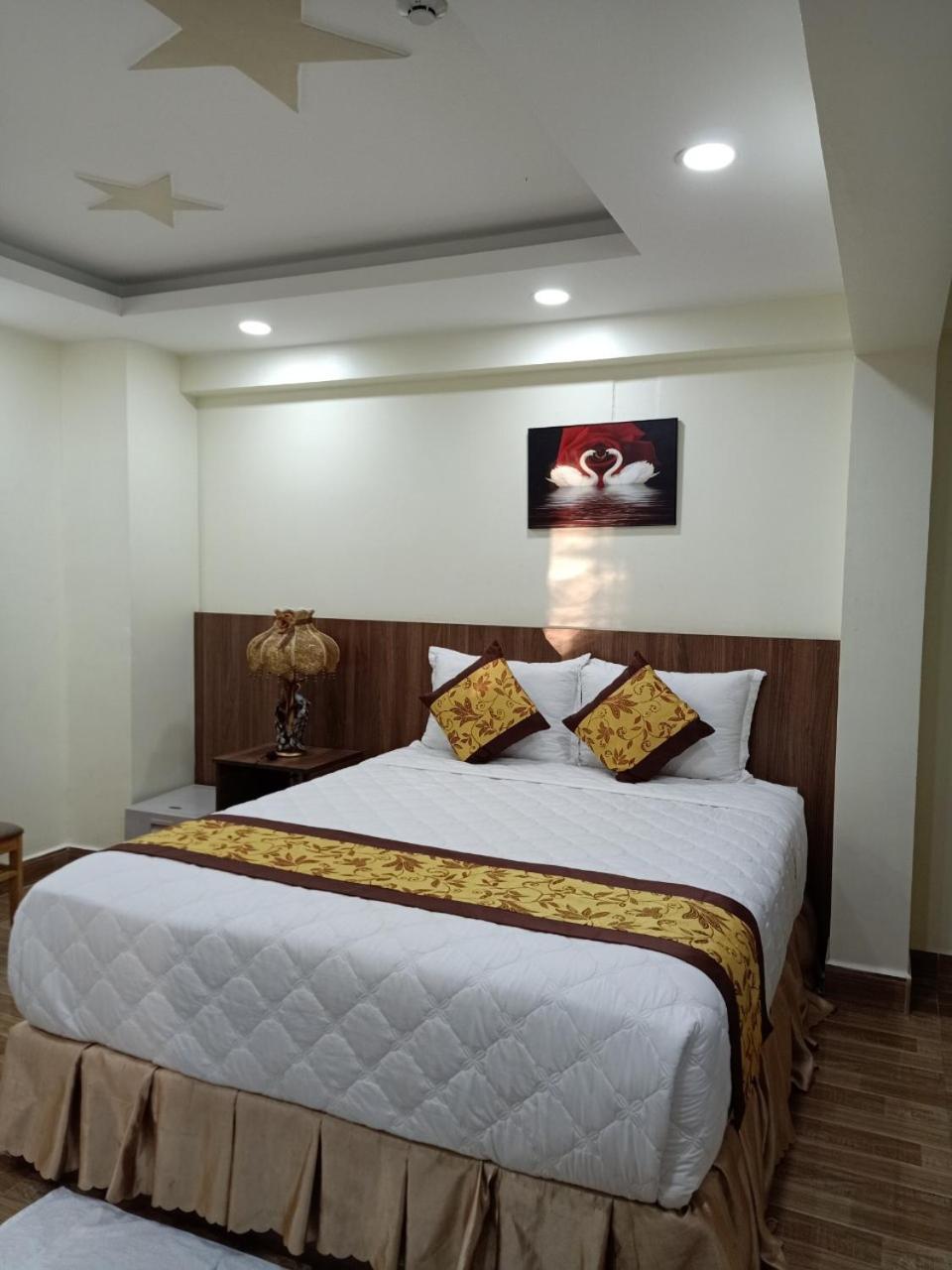 Motel Hoang De Chau Doc Exteriör bild